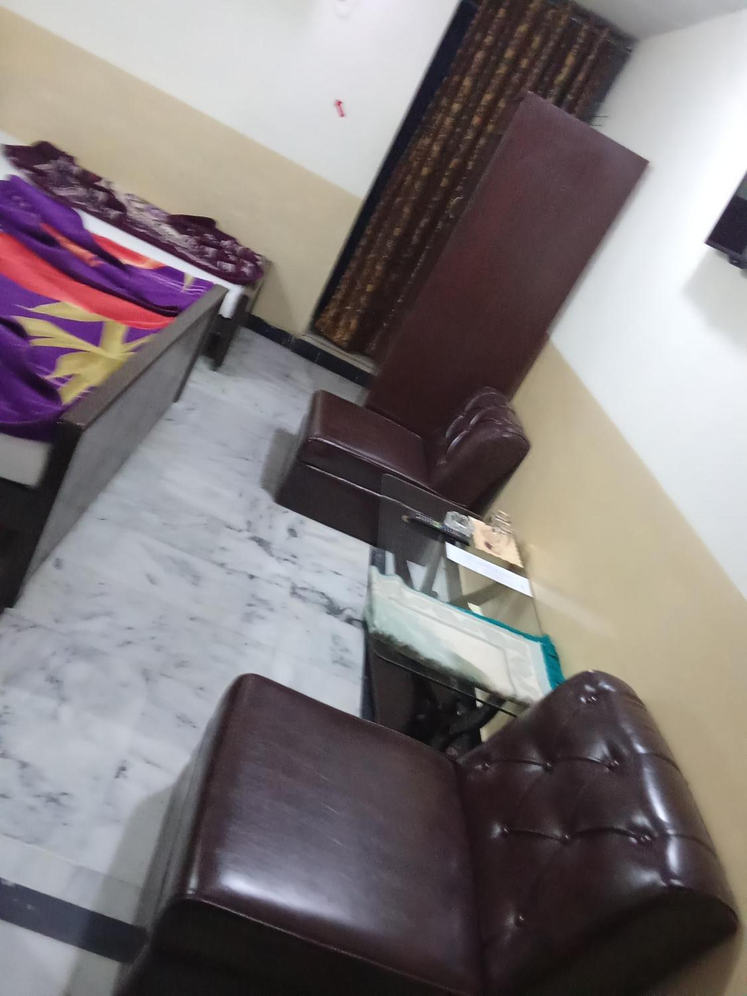 רוואלפינדי Hotel Khursheed Palace מראה חיצוני תמונה